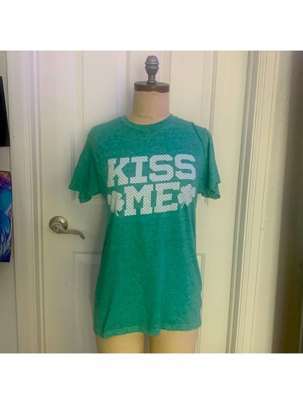 “KISS me”T-shirt for Saint Paddy’s Day